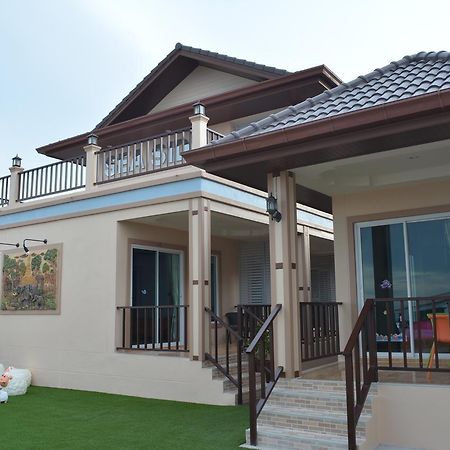 Koh Larn Sea Side Resort Buitenkant foto